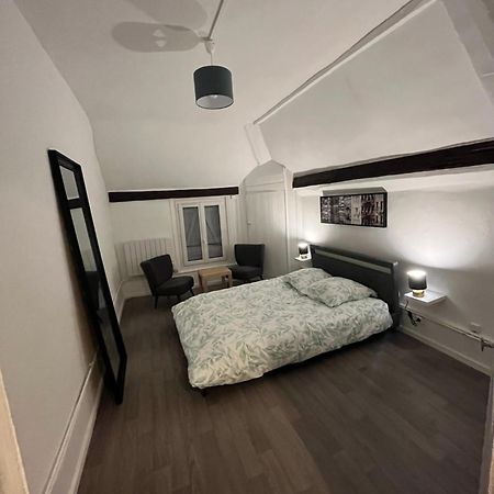 Appartement + Parking Prive Sainte-Savine Exterior photo